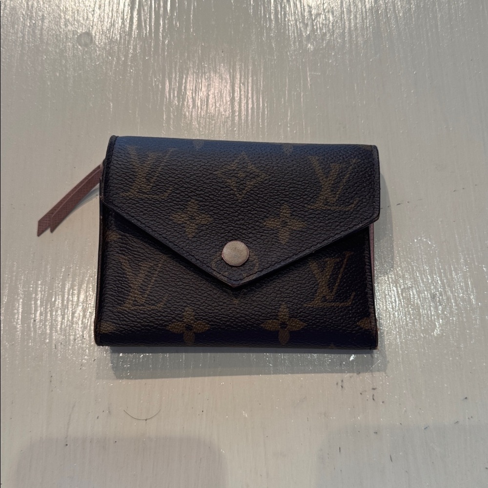 Louis Vuitton Victorine Wallet- Monogram Rose Ballerine